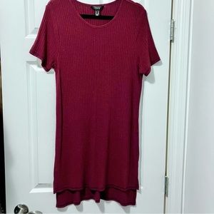 ⭐️2/$20⭐️ Streetwear Society burgundy tunic, short-sleeved, size XL